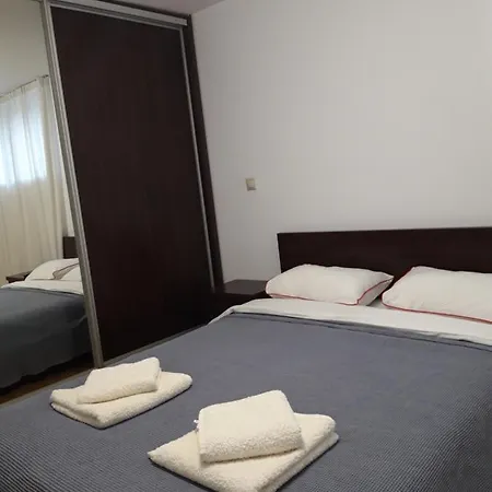 Papas Bucurestii Noi